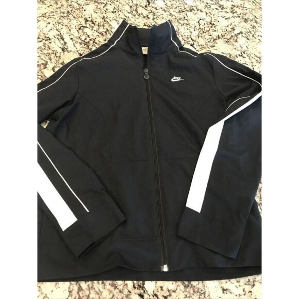 Nike Women's Light Weight Full Zip Soccer Jacket Medium Navy Blue